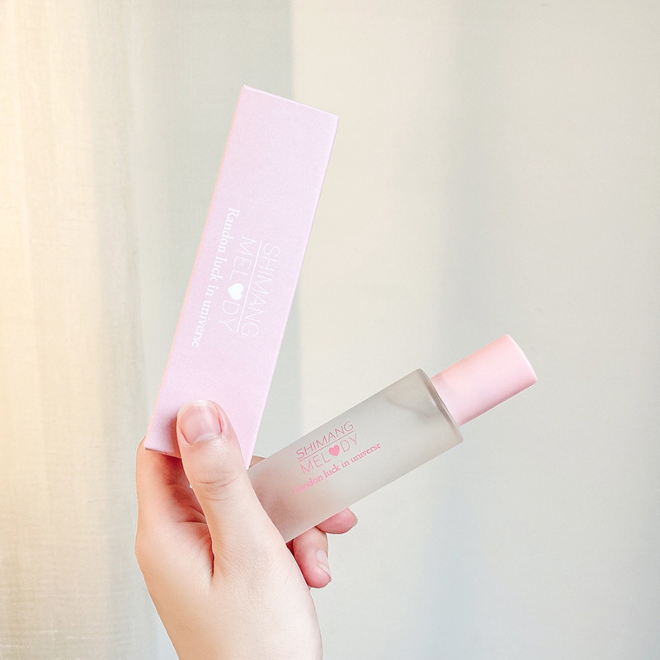 Cherry Blossom Perfume for Gir - đánh giá và giá Perfume Fragrance For Girls