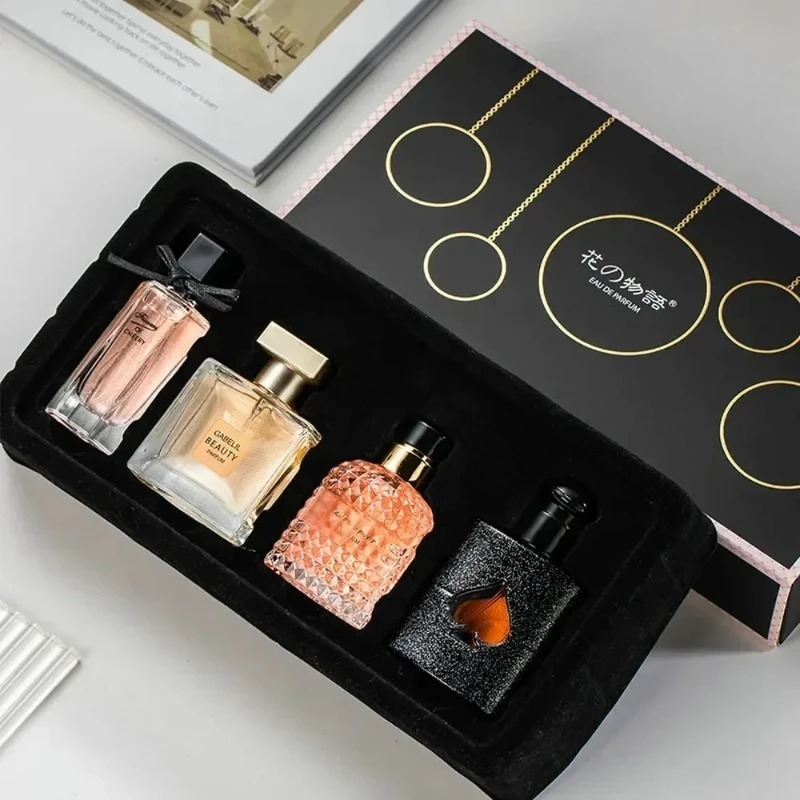 Women’s Perfume Gift Set of 4  - đánh giá và giá The Collection Perfume Fragrance