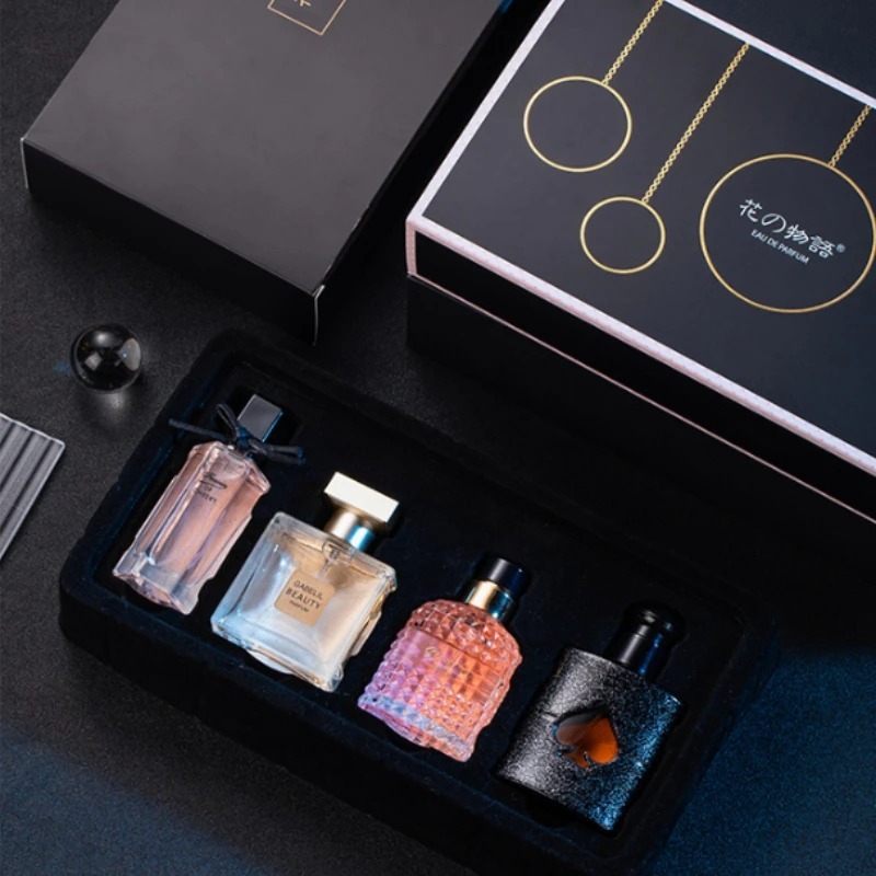 Women’s Perfume Gift Set of 4  - đánh giá và giá The Collection Perfume Fragrance